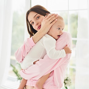 Понос при прорезывании зубов у ребенка