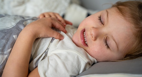 Как распознать бруксизм у ребенка